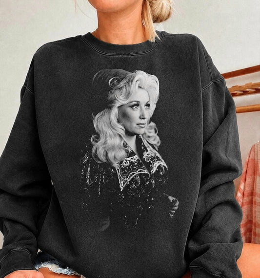 Dolly black and white
